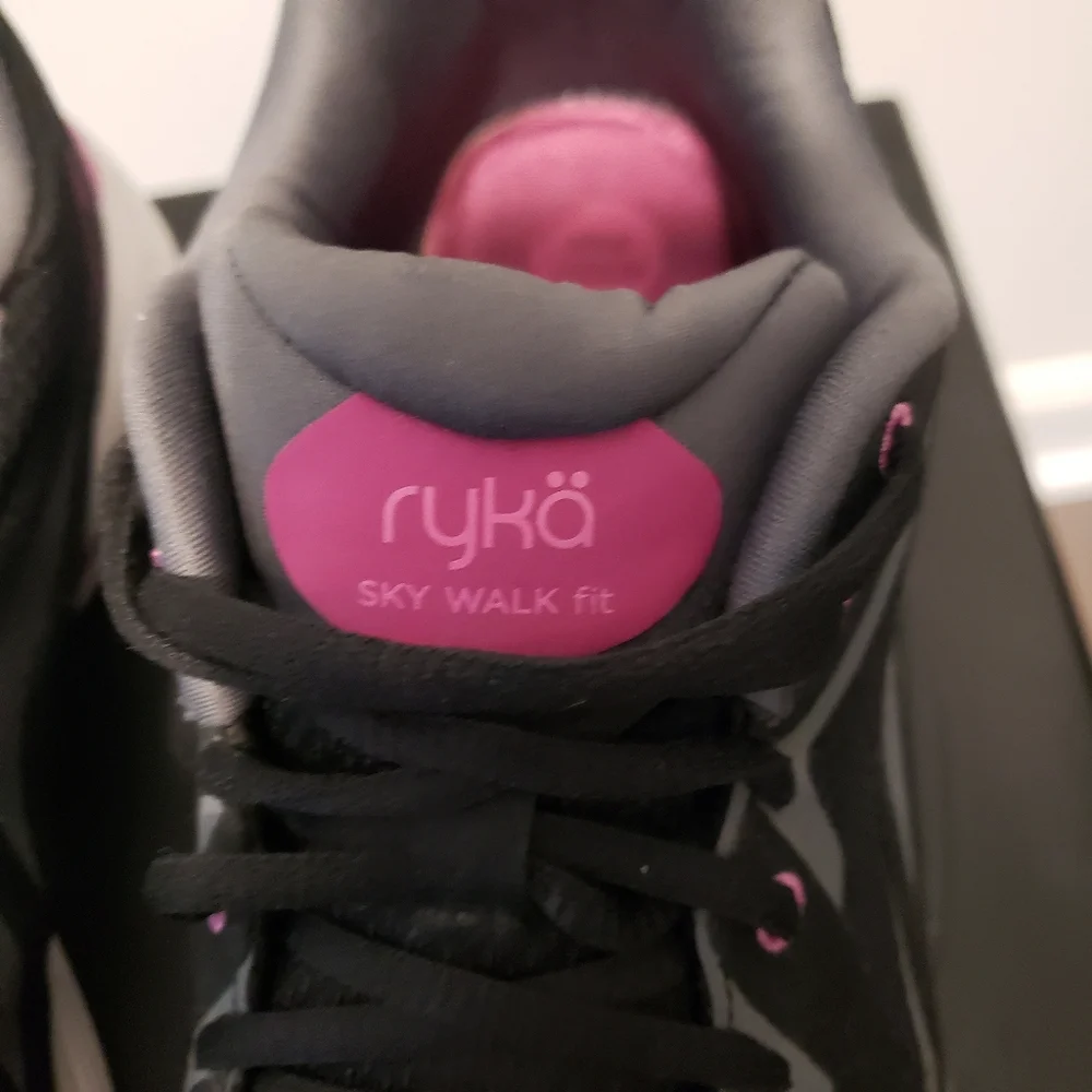 Ryka SKY WALK Walking Shoes Sneakers Black Pink Memory Foam Women's Size 8.5M - Picture 4 of 10